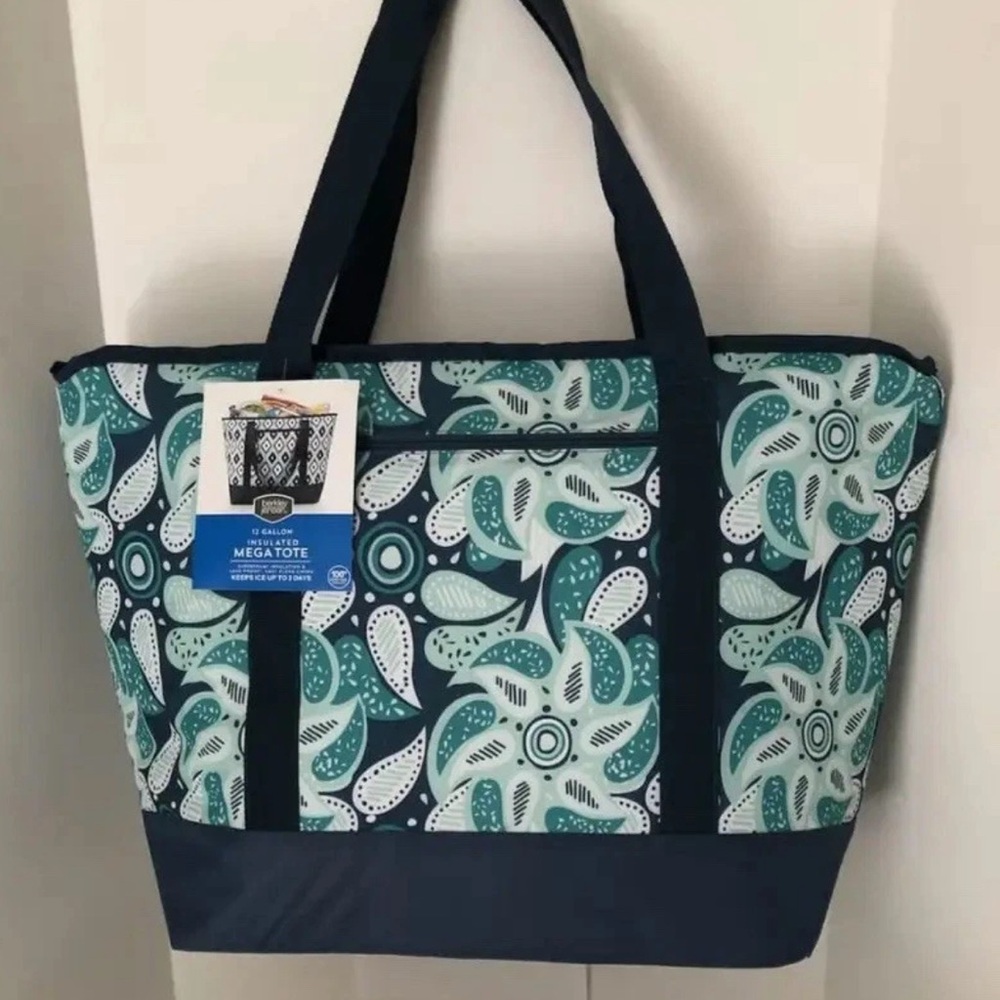 12 gallons Mega Tote Insulated Bag
